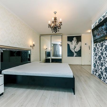 Luxcenterapartment Kiev Quarto foto